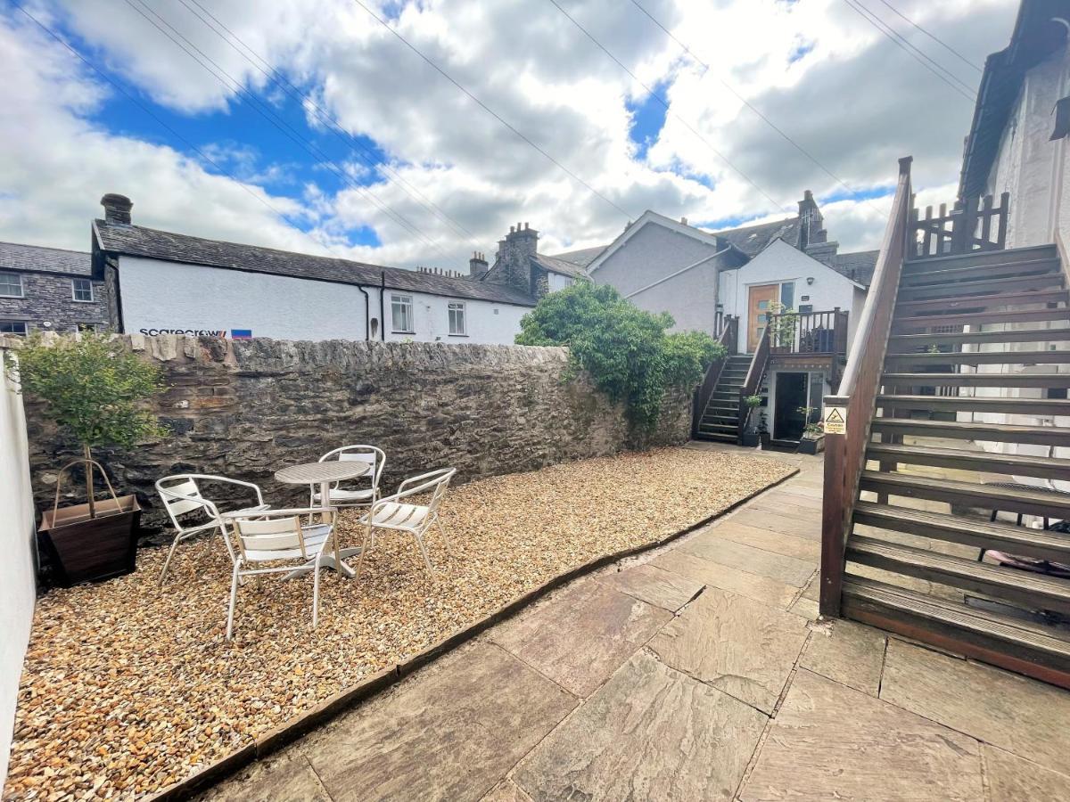 Arthurs Cottage -Charming Courtyard Cottage In The Heart Of Kendal, The Lake District Exterior foto
