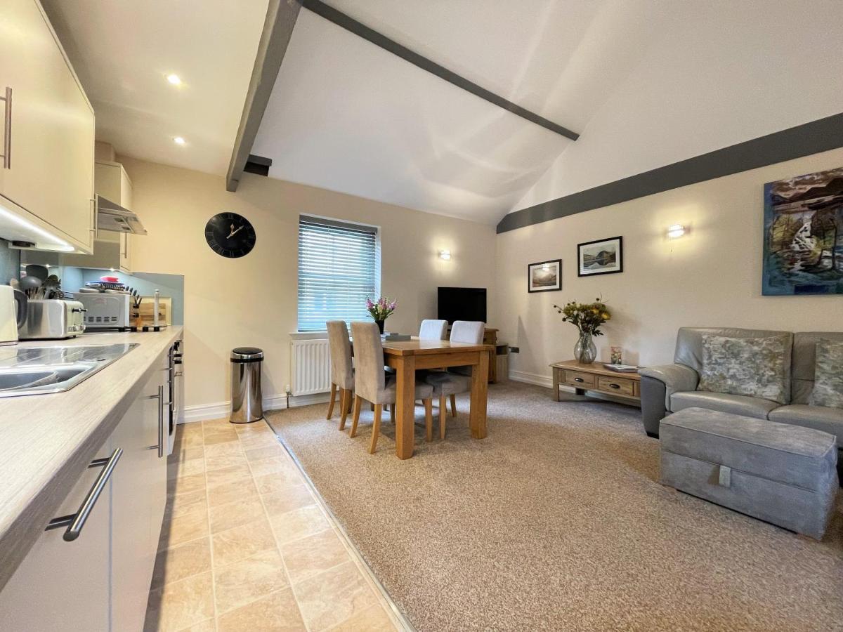 Arthurs Cottage -Charming Courtyard Cottage In The Heart Of Kendal, The Lake District Exterior foto